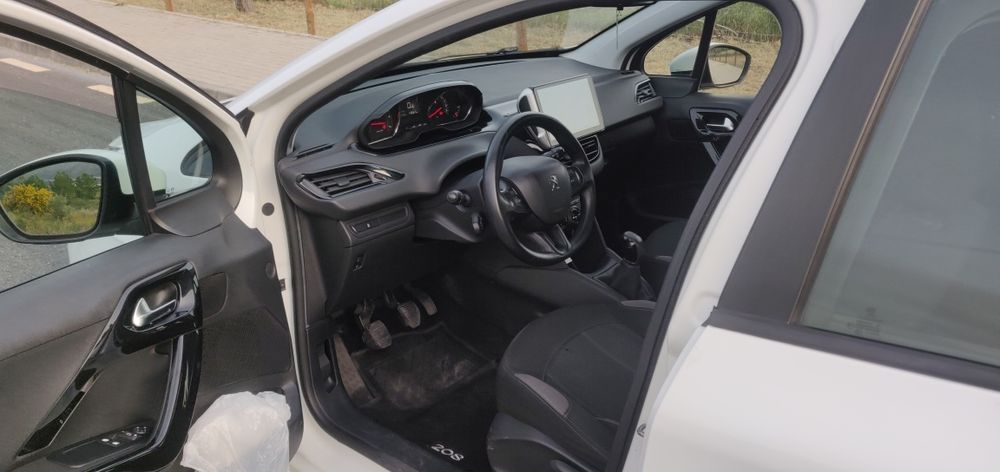 Peugeot 208 1.4HDI