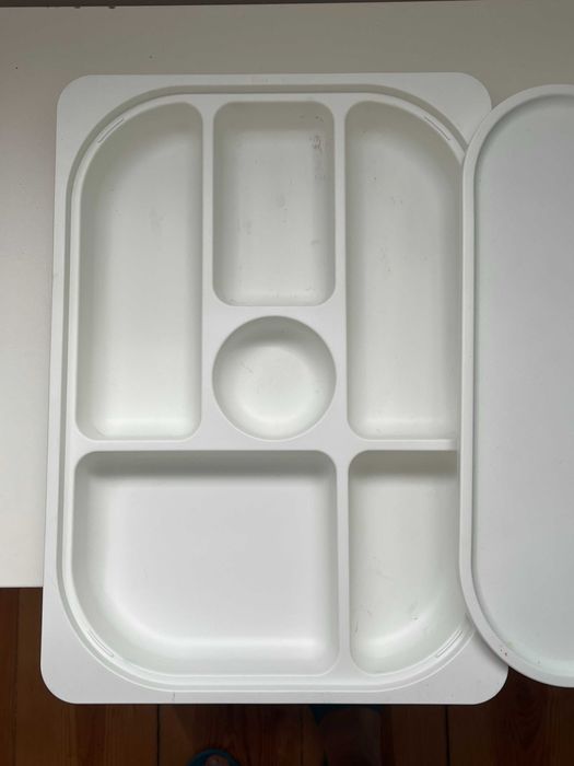 Móvel IKEA TROFAST para quarto de criança – Em bom estado