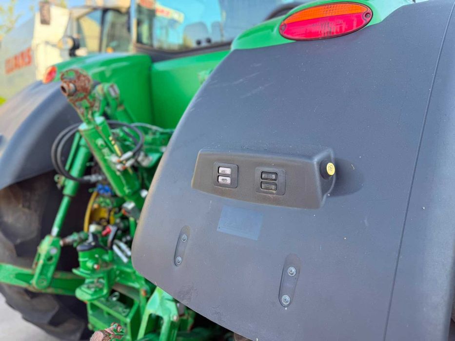 John Deere 7270R 2015 року