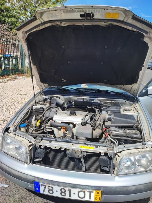 Volvo S40 16 Gasolina 2000 model