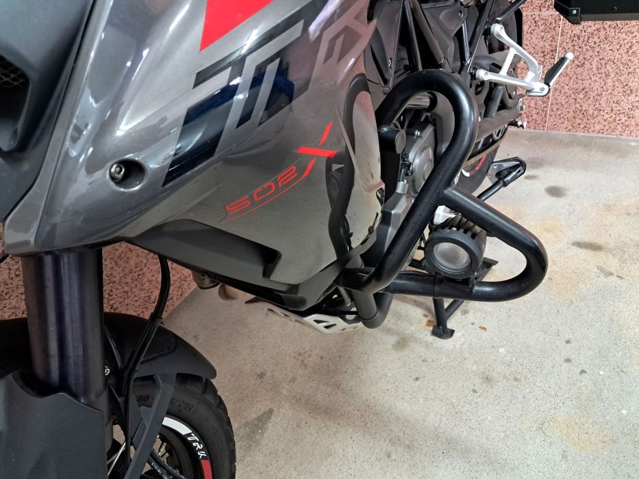 Benelli 502x impecável