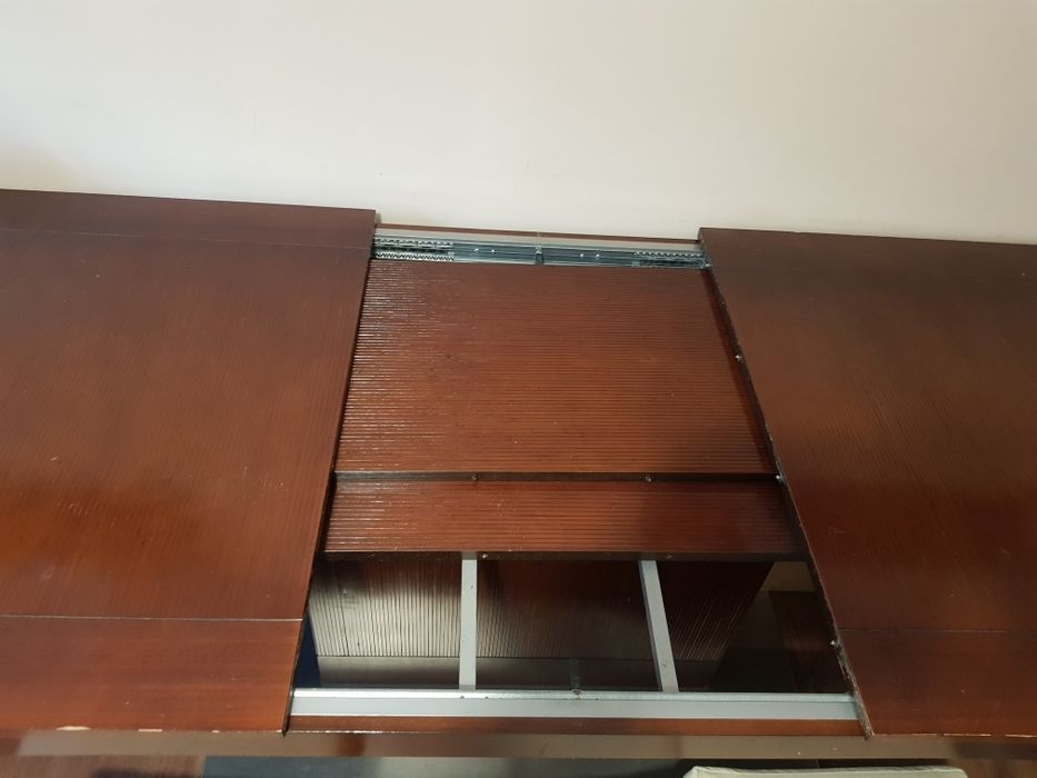 Stol do jadalni ,salonu ,kuchni