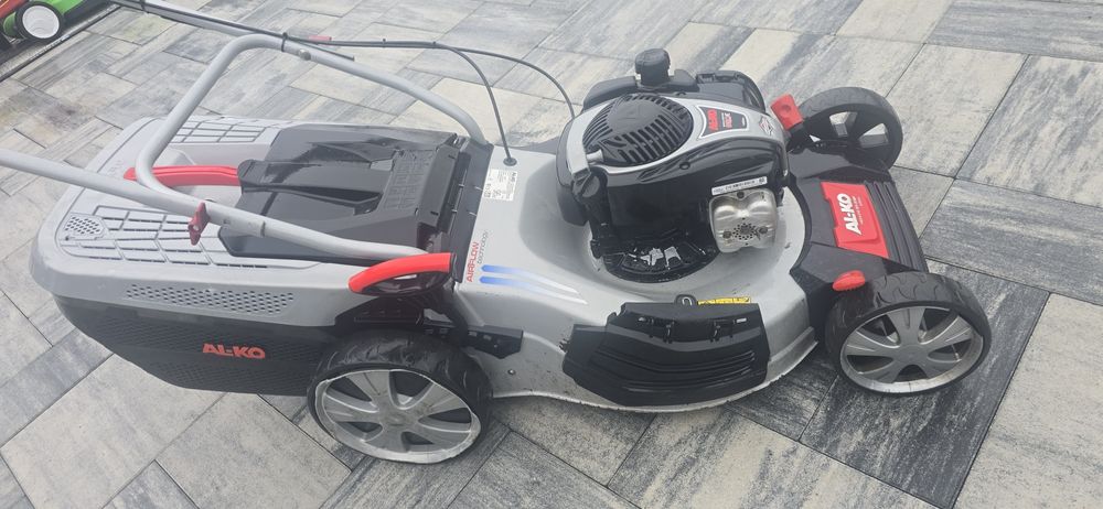 Kosiarka spalinowa z napędem Alko 51cm Briggs