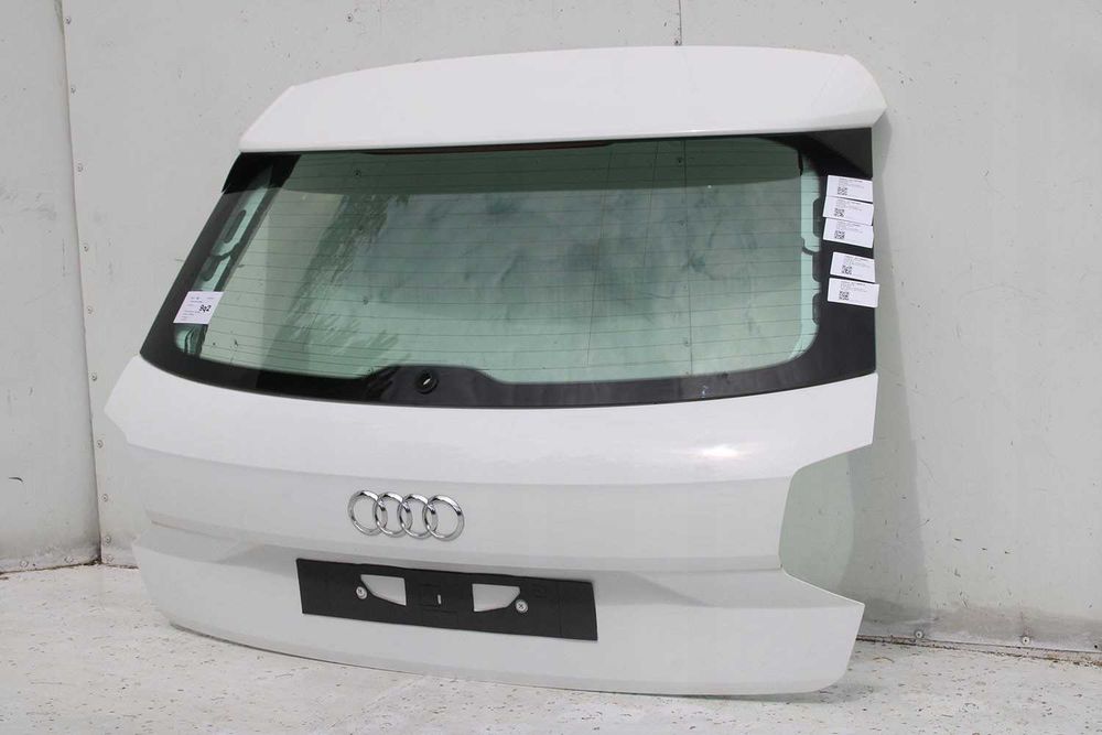 Audi Q2 81A Кришка багажника