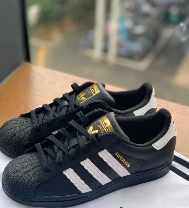 Buty sportowe Adidas_Superstar_Czarno_Biały_Gum Rozmiar.39