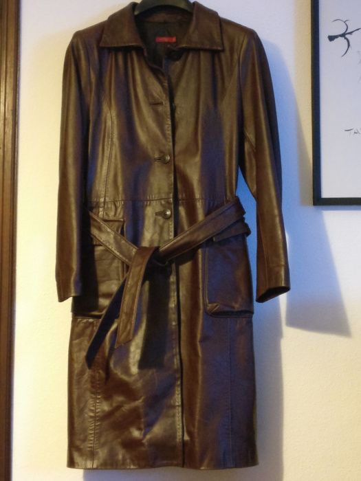 Casaco comprido cabedal