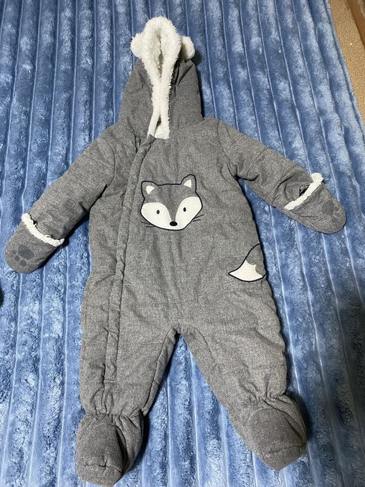 Продам теплый зимний комбинезон