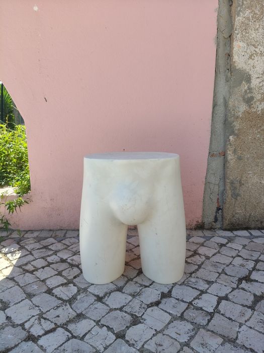 Manequim branco masculino sem inserções
