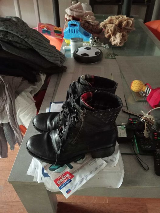 Botins senhora pretos