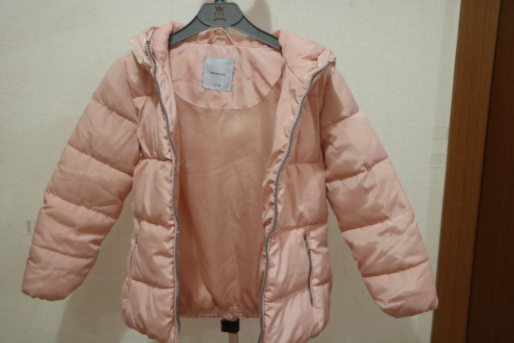 Куртка демисезонная RESERVED для девочки рост 116/122