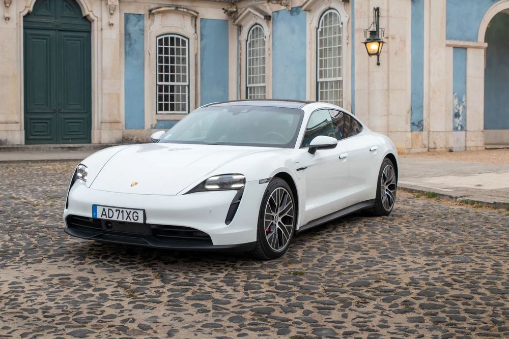 Porsche Taycan 4S Bateria Performance Plus