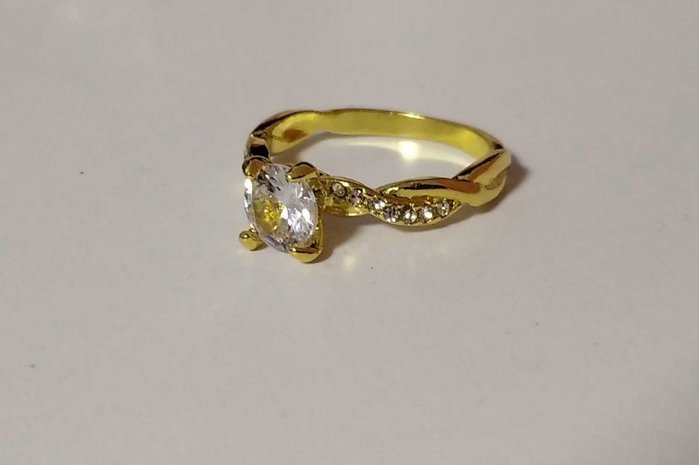 Жіноче намисто, кільце розмір 10