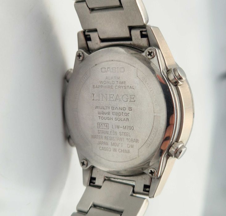 Zegarek Casio Lineage LIW-M700D-2AER