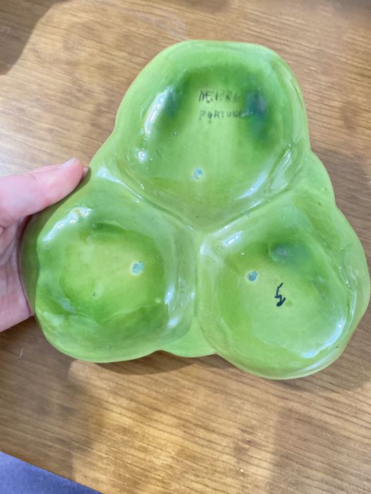 Prato de aperitivos loiça das Caldas em forma de couve