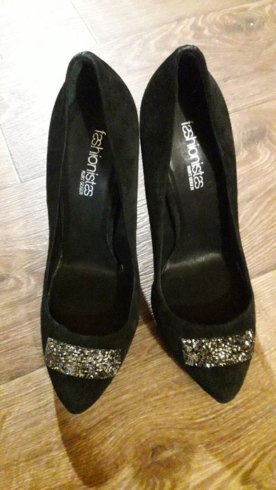 Крутые замшевые туфли.Р 37-37.5