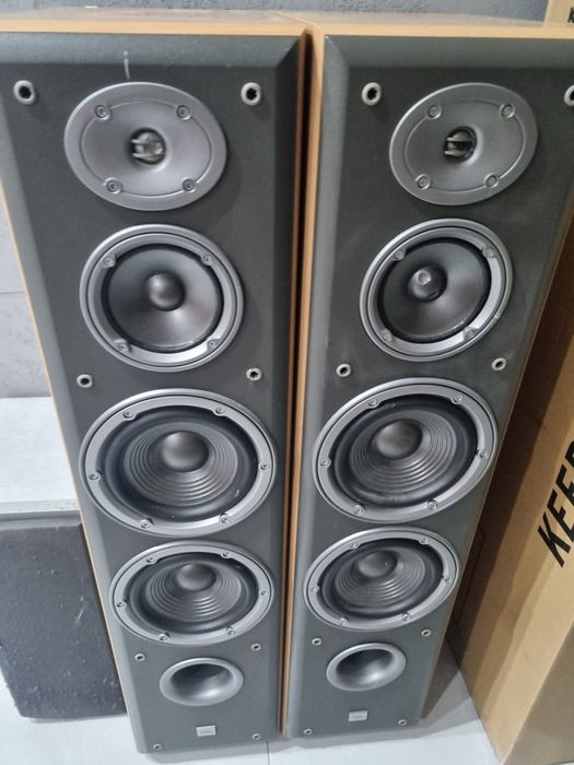 Głośniki JBL E80