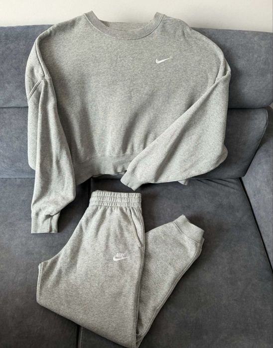 Zestaw dresowy nike s