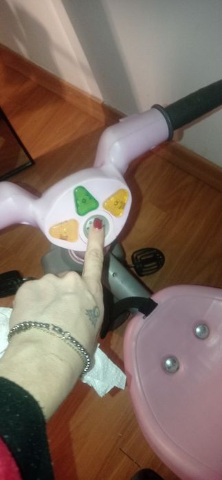 Triciclo 3 em 1 com painel ativo