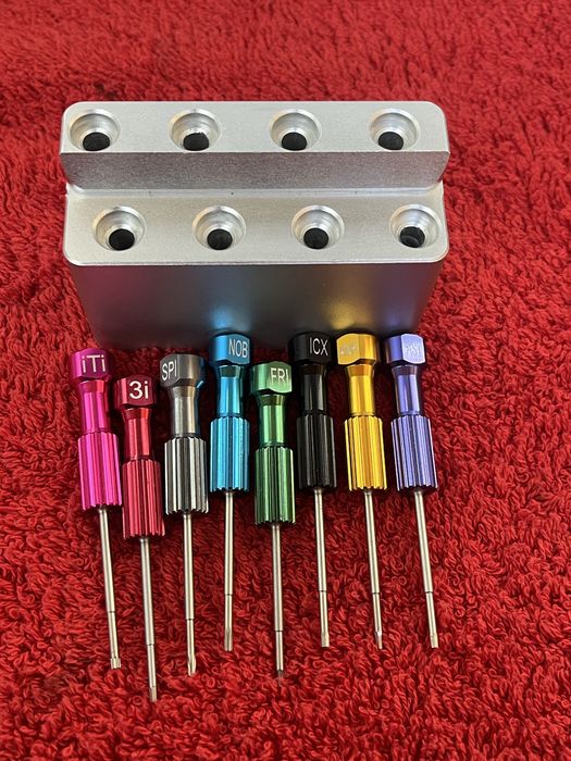 Набір зуботехнічний викруток під всі типи гвинтів імплантів