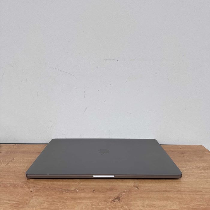 MacBook Pro 16 2019 { i7 |16gb|512 ssd|AMD 5300-4gb}Гарантія . 60690SV