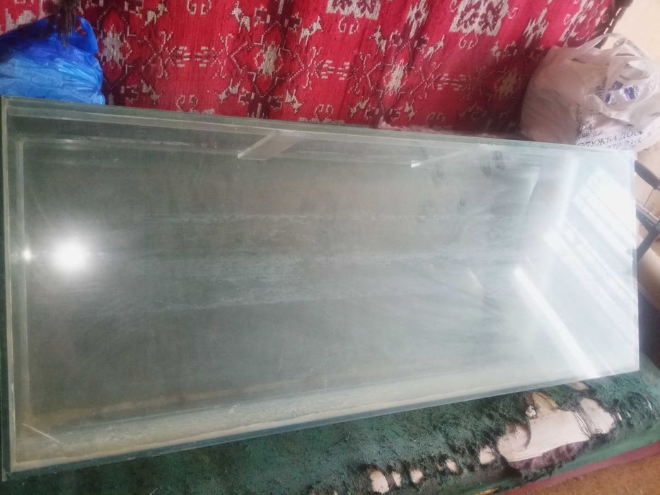 Продам два аквариума