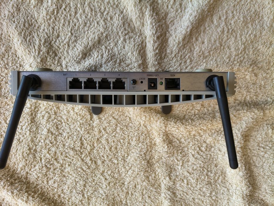 Router 3Com WL-552