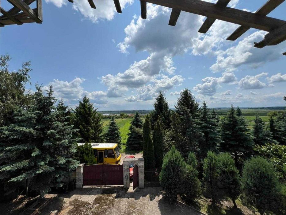 Продаж будинку біля Львова , с. Вислобоки
