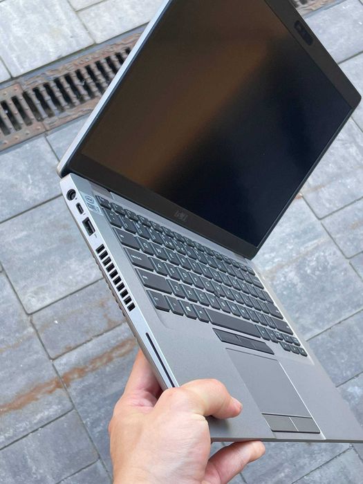 Dell Latitude 5411 — потужний бізнес-ноутбук для роботи
