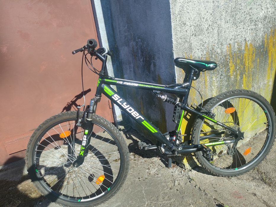 Rower górski Slyder  czarny z dodatkiem zieleni