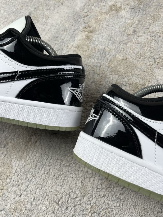 Jordan 1 Low SE Concord Preto e Branco Tamanho 41EU