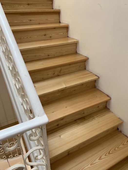 Renovamos o Seu Chão, Valorizamos o Seu Espaço!