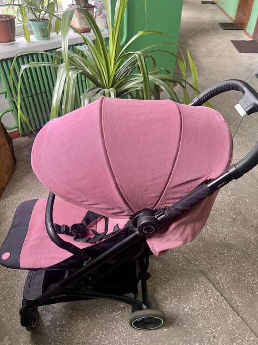 Коляска Cybex Beezy