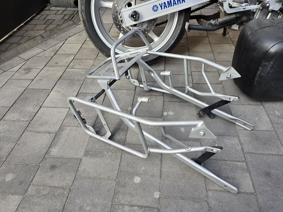 Продаю YAMAHA FZ6S