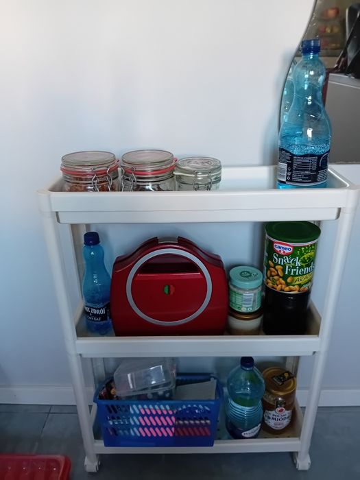 Ikea Vesken regał na kółkach biały