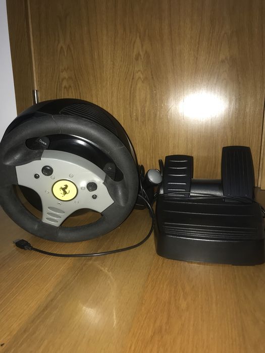 Thrustmaster Steering Wheel and Pedals64584888805122120