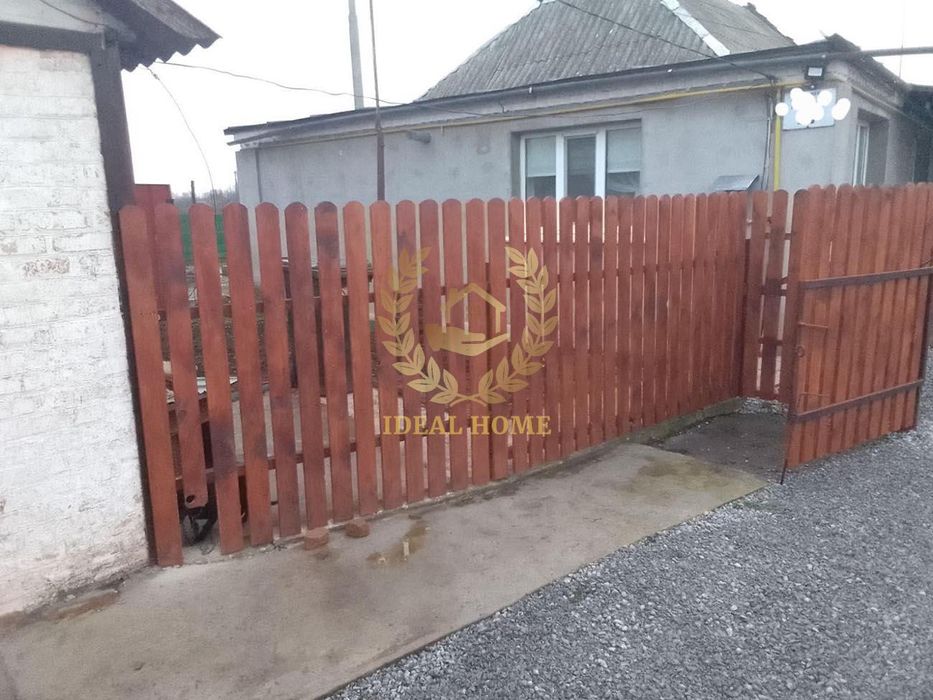 Продам будинок з 4 кімнатами Поло́ги — село в Україні, у Білоцерківськ