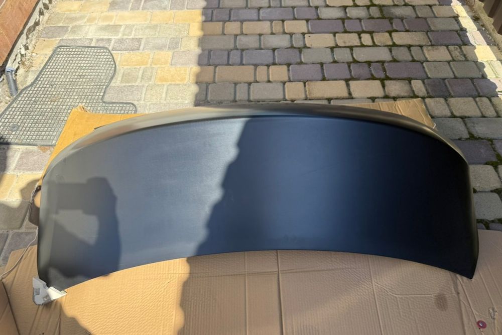 Крышка багажника Toyota Camry 70  Accord Hyundai accent Kia Rio Двери