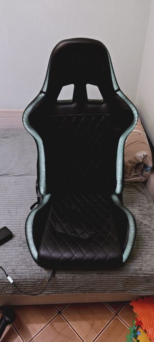 Продам крісло "Gamepro GC700FB"