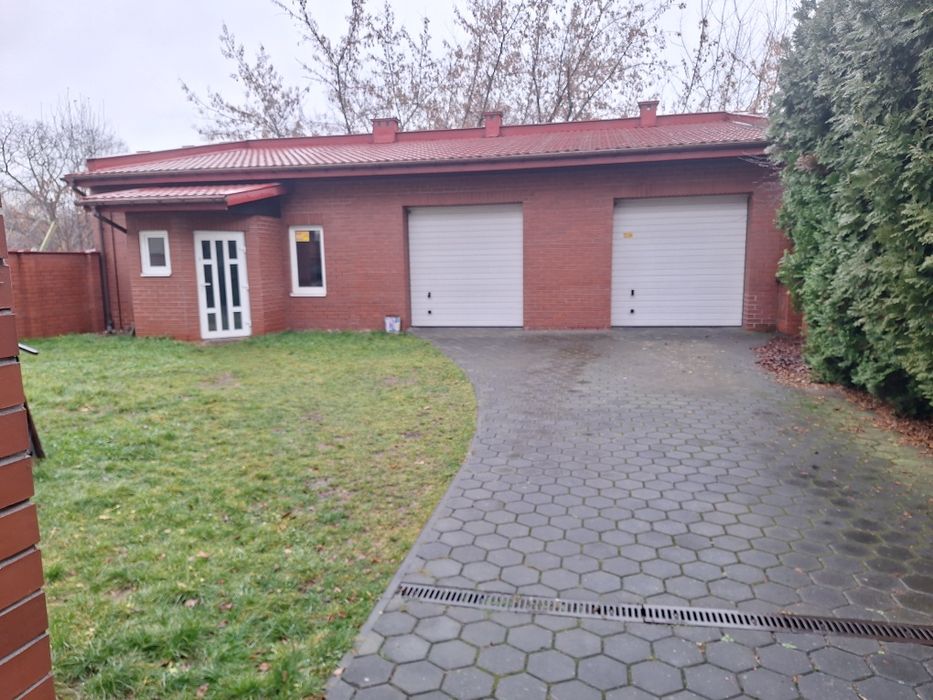 Garaz na wynajem duzy! Warsztat