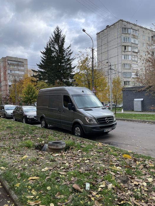 Вантажне таксі до 2 тонн