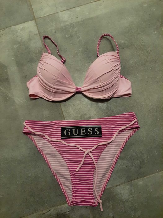 Stroj kapielowy kostium guess rozowy 40 L  75 c push up dwuczęściowy