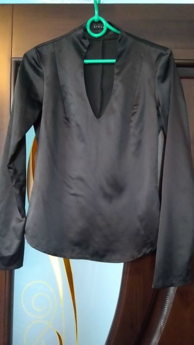 Жіночий одяг,штани, плаття, блюзи