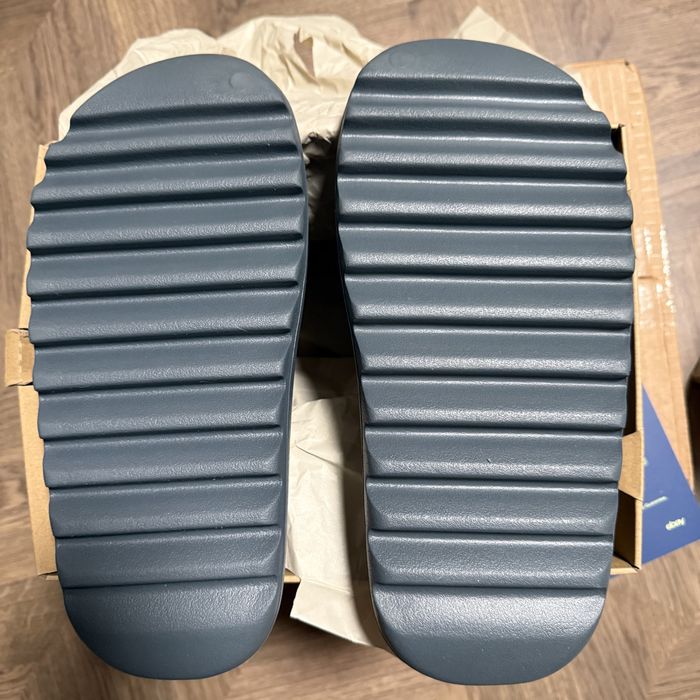 Adidas Yeezy Slides Slate Marine (РОЗПАРОВАНІ)