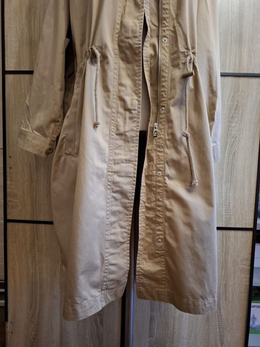 Плащ парка  женский Levi's