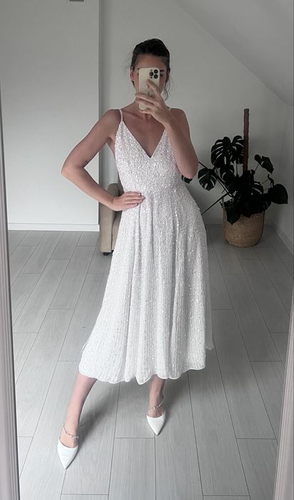 Suknia slubna midi asos cekiny odkryte plecy