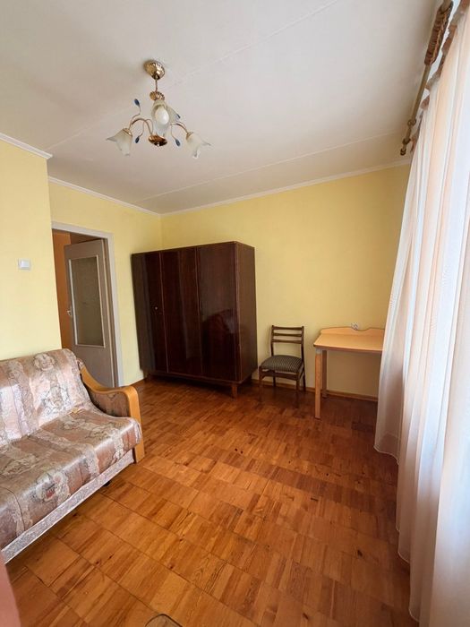 Прода  3 кім. кв.  в чешці вул. Патона