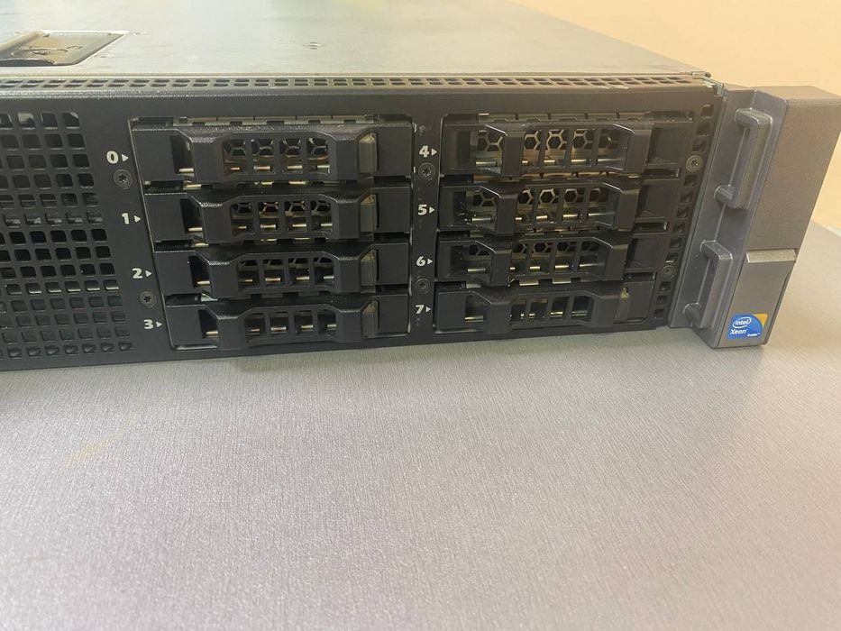 Dell PowerEdge R710: 10 000 грн. - Сервери Васищеве на Olx