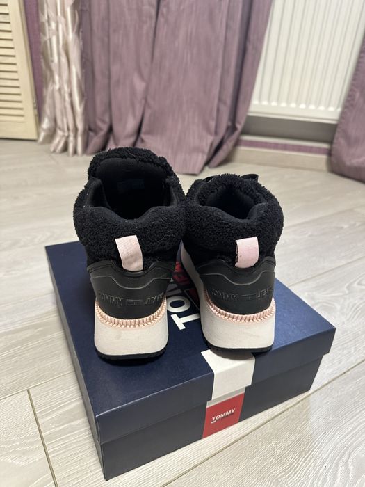 Черевики хайтопи Tommy Jeans зимові р. 38