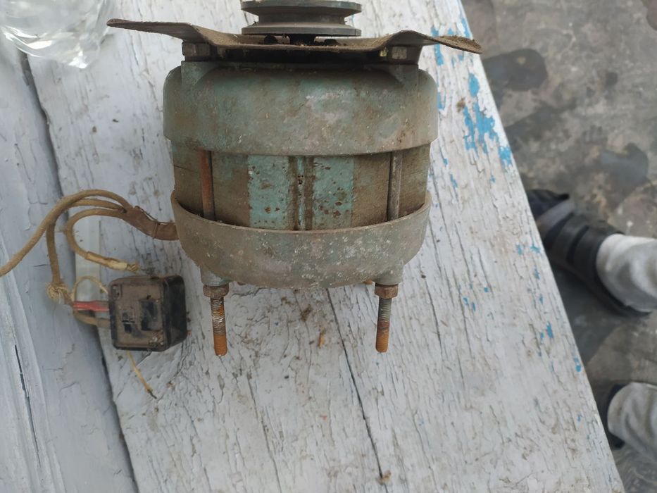 Продам двигун! Від ст., машинки