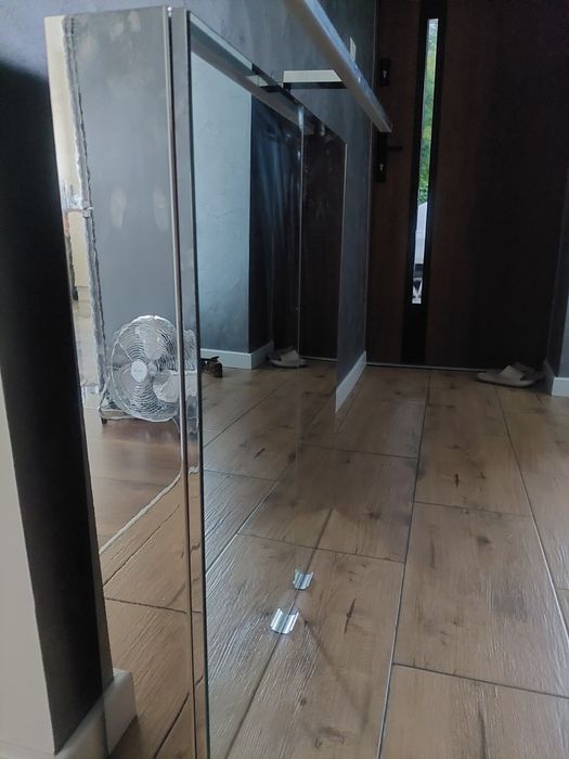 Szafka Łazienkowa z Lustrem